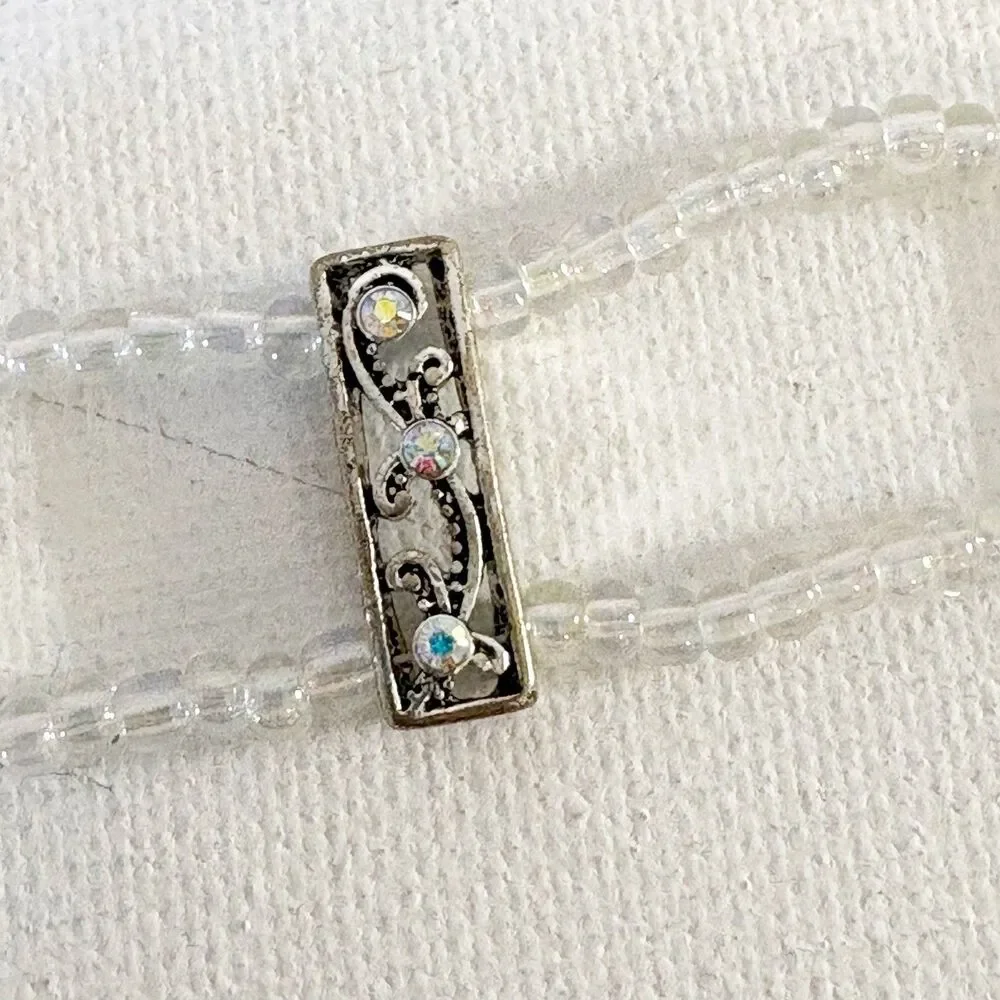 Beaded Bracelet Toggle Closure Clear Beads Silver Tone Delicate Size 7.75